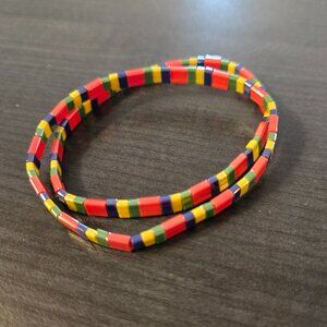 Colorful Beaded Chicklet Bracelet Tila beads / Bracelet perles de Tila élastique